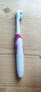 Oral-B 兒童電動牙刷