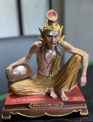 帕阿贊遮 魯士辟擦魯近 供奉型