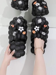 足球和美式足球裝飾鏤空泡泡洞洞鞋