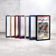 《預訂🔥》寶可夢卡牌 卡架 展示架  PTCG PSA BGS 鑑定卡金屬保護殼 防UV 多色入 (不包卡)