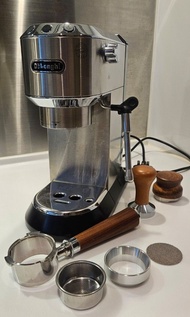 Delonghi 咖啡機 EC685