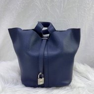 HERMES Clemence皮革Picotin 22 銀扣手挽袋 寶石藍