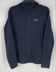 Patagonia fleece jacket XL R1. Hiking camping