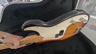 1999 FENDER AMERICAN STANDARD PRECISION BASS - was built in 1999  Nice Ash body with great weight an