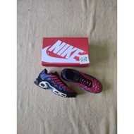 Nike tn sz 42-43