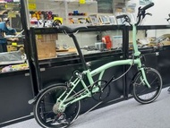 全新 MINT T9C 好靚嘅灰綠色 349