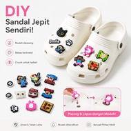 Crocs Shoe Decoration Accessories Hole Cute Cartoon Motif DIY For Crocs Sandal Shoes