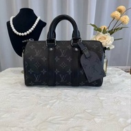 LV Keepall 25 黑武士手提斜背包 芯片款 25*15*11  全新閒置配件塵袋