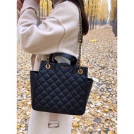 ○☼Charles&Keith Sling Quilted Bag