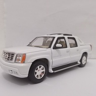 Diecast car Cadillac Eescade ext Welly 1:24 children's toy price