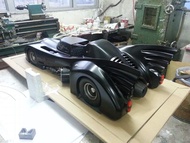Hot Toys MMS694 1/6 蝙蝠俠 (1989 年版) 蝙蝠車 Batmobile DC 大比例 模型車 車模 漫威 Batman 玩具 車 電影