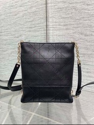 全新✅Full set hkluxehk 🎁Dior 單肩 hobo tria non 黑色皮革