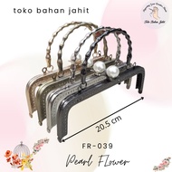 NEW FR-039 20.5 CM FRAME BAG BRACES PEARL FLOWER BAG 20.5 CM