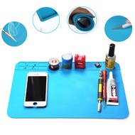 300 * 200mm Electronics Repair Mat Heat-resistant Insulation Silicone Soldering Magnetic Repair Pad 