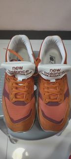 NEW BALANCE M 1500 SU - MADE IN ENGLAND