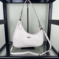 🎀Brand New Free Shipping💙Coach CBI02 腋下包 背包 手袋 手提包 斜挎包｜Color 白色💙配件全齊適合送禮 嚴格檢測貨品絕對完美 自用 禮物 送朋友