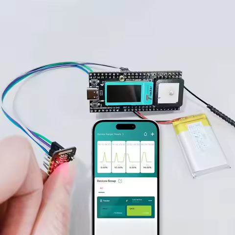 Heltec Meshtastic LoRa GPS Tracker Development Kit ESP32-S3FN8 SX1262 Wi-Fi Bluetooth GNSS with LCD 