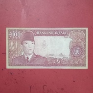 PROMO !!! UANG KERTAS KUNO INDONESIA RP 100 SOEKARNO 1960 UANG LAMA