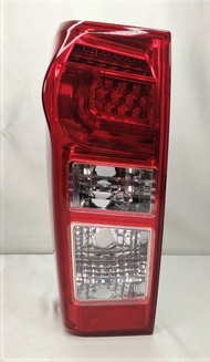 ⭐️ ไฟท้าย อีซูซุ ดีแม็กซ์ ปี 2014-2019 DAYLIGHT **ได้รับสินค้า 1 ชิ้น** สินค้าตรงรุ่นรถยนต์ เบ้าไฟท้