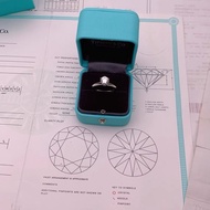 Tiffany蒂芙尼鉑金六爪鑽戒  1.12克拉、E色、VS2 全套帶票