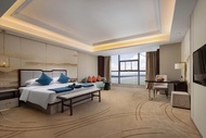 Yibang Peninsula Hotel