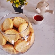 ROTI SEMIR KERING ROTI BAGELAN MINI MERK VARIA Oleh-Oleh Khas Solo