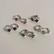 1 30% silver stone flower hoop earring