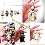 GANTUNGAN Typical Kalimantan key chain with typical Kalimantan motif