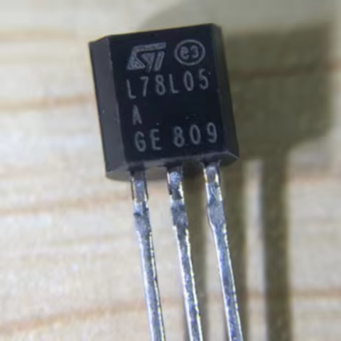 10PCS/L78L05ACZ L78L05A TO92 Original Genuine Goods in Stock