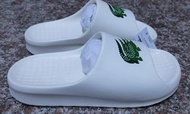 Lacoste Serve 2.0 Evo 米白色拖鞋，尺寸US9/Uk8