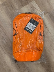 加拿大🇨🇦空運直送Arc’teryx MANTIS 16 BACKPACK Verve 始祖鳥 Arcteryx 橙色 Mantis 背囊 /背包 16L Unisex