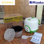NEWEST MIYAKO MINI MAGIC COM RICE COOKER 0.6L 0.6 L MCM-606A MCM 606 a