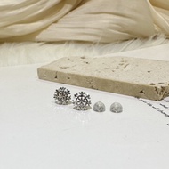 High Purity Platinum Pt950 Snowflake Earrings 24 Hours Shipment Let You Receive In 3.4 Days