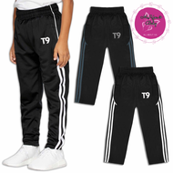 Kids T9 Black Tracksuit / School Sport Long Pant l Seluar Sukan Sekolah Hitam Berstripes T9(1Y-15Y) (Random Stripe Color)