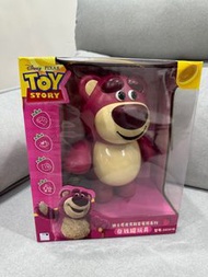 現貨 正版授權 迪士尼 Disney 熊抱哥 草莓熊 存錢罐玩具 聲音存錢筒 擺飾公仔 禮物 玩具 交換禮物