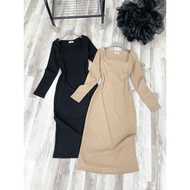 BG LONG SLEEVE SQUARE NECK DRESS