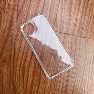 Silicone flexible case for Sharp Aquos Wish 5 transparent and shockproof at 4 corners