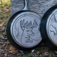 美國LODGE 野生動物系列 美國製鑄鐵露營煎鍋(麋鹿)-27cmL8SKWLDR