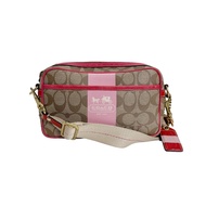 Coach 11355 迷你肩背包、斜背包、肩背包
COACH米色 [二手]