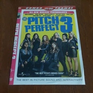 " PITCH PERFECT 3" ANNA KENDRICK - HAILEE STEINFELD