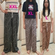 Culottes trousers L.XL.XXL. Size L for teenagers, maximum height 156 cm with stretchy voxy material,