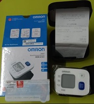 OMRON HEM-6161 手腕式血壓計