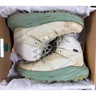 [Secondhand Hiking Shoes] Hoka kaha gtx