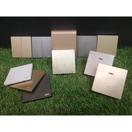 RETOUCH ULTRA RIMLESS Switch GD/ MG