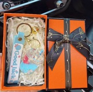 草莓兔冰山杯漂浮瓶鎖匙扣（藍色+橘禮盒+拉菲草）