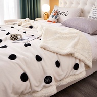 Meiji | ผ้าห่มขนแกะนมอ่อนนุ่มและอบอุ่น