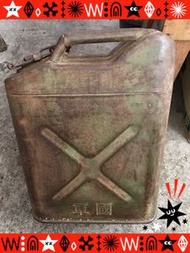 早期國軍 油桶 鐵桶 水桶 軍用裝備 古董收藏military jerry can