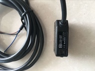 Original Genuine Special Offer Ottonix Photoelectric Switch BJ300-DDT/-C-P BJ100-DDT