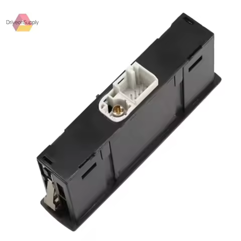 A1728202100 Dashboard USB Socket for Mercedes-Benz A45 AMG A200 CLA45 AMG GLA180 GLA250 2.0L 1991CC 