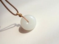 天然和田玉平安扣吊墜 冰底羊脂玉平安扣項鏈 脂份細膩油潤 平安